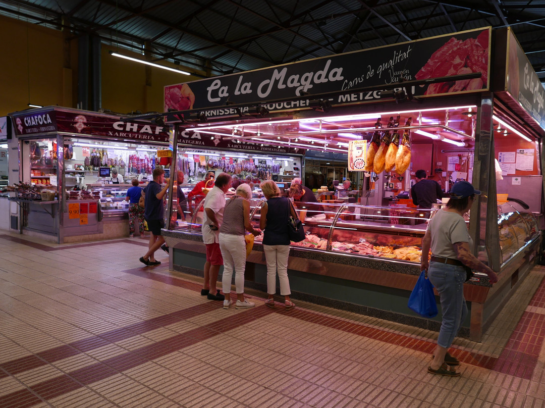 Mercat Cobert Municipal-罗塞斯必去景点