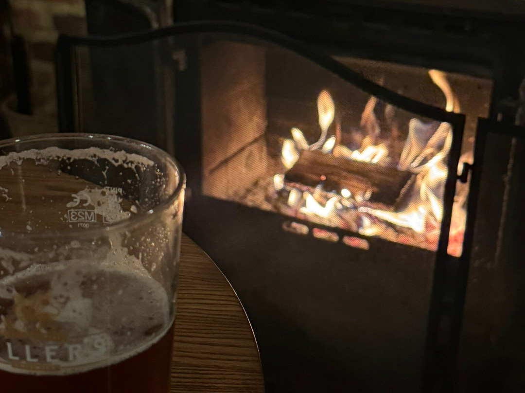 The Cromwell Arms, Romsey主图