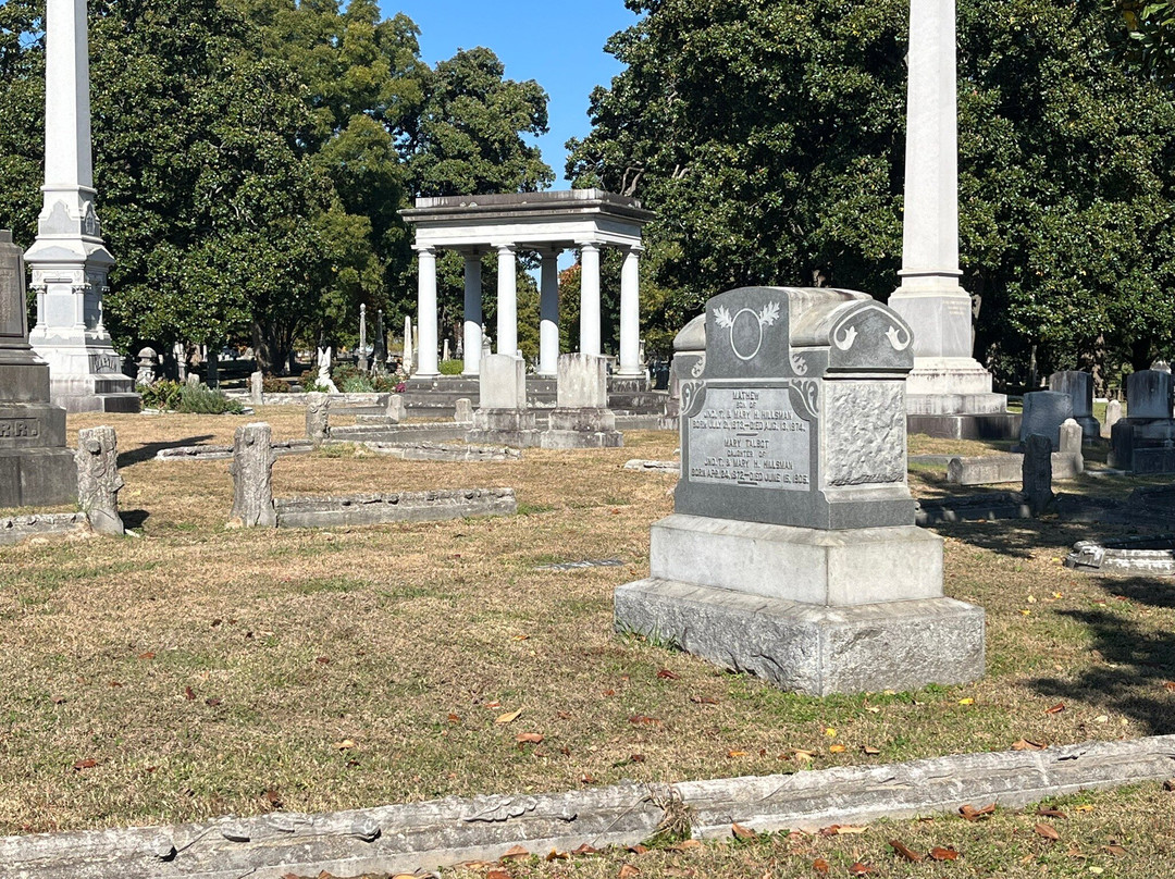 Elmwood Cemetery-孟菲斯必去景点