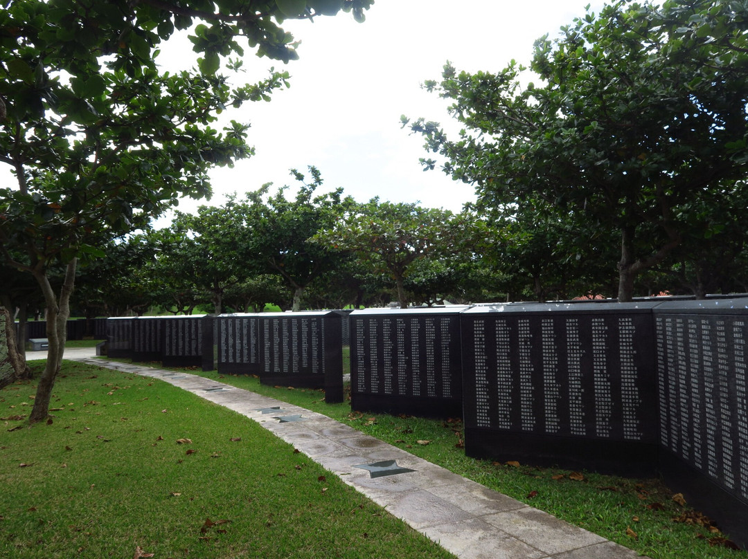 Heiwa no Ishiji-糸满市必去景点