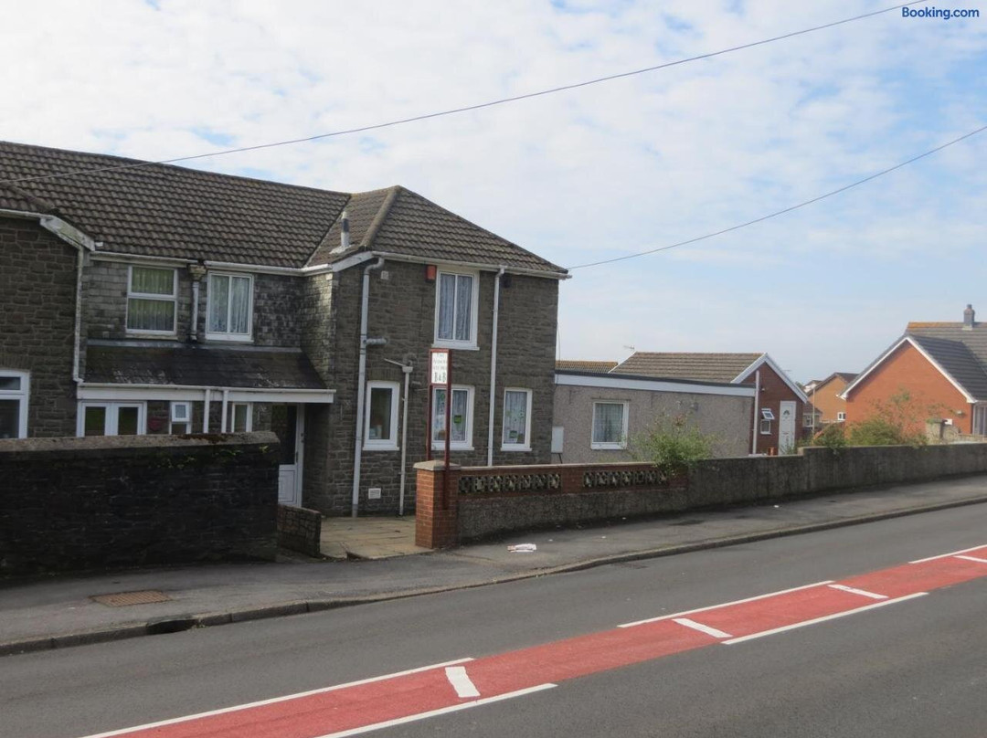 Four Seasons Guest House主图