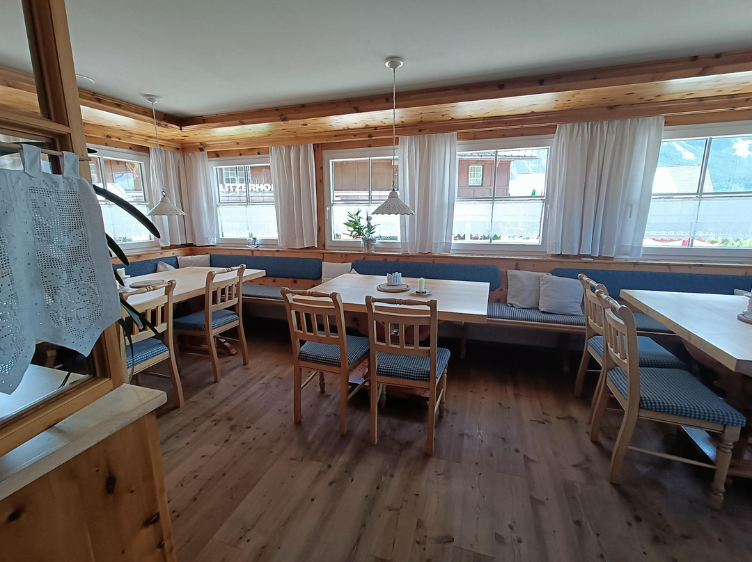 Tauplitz酒店住宿-Hotel Kreutzer