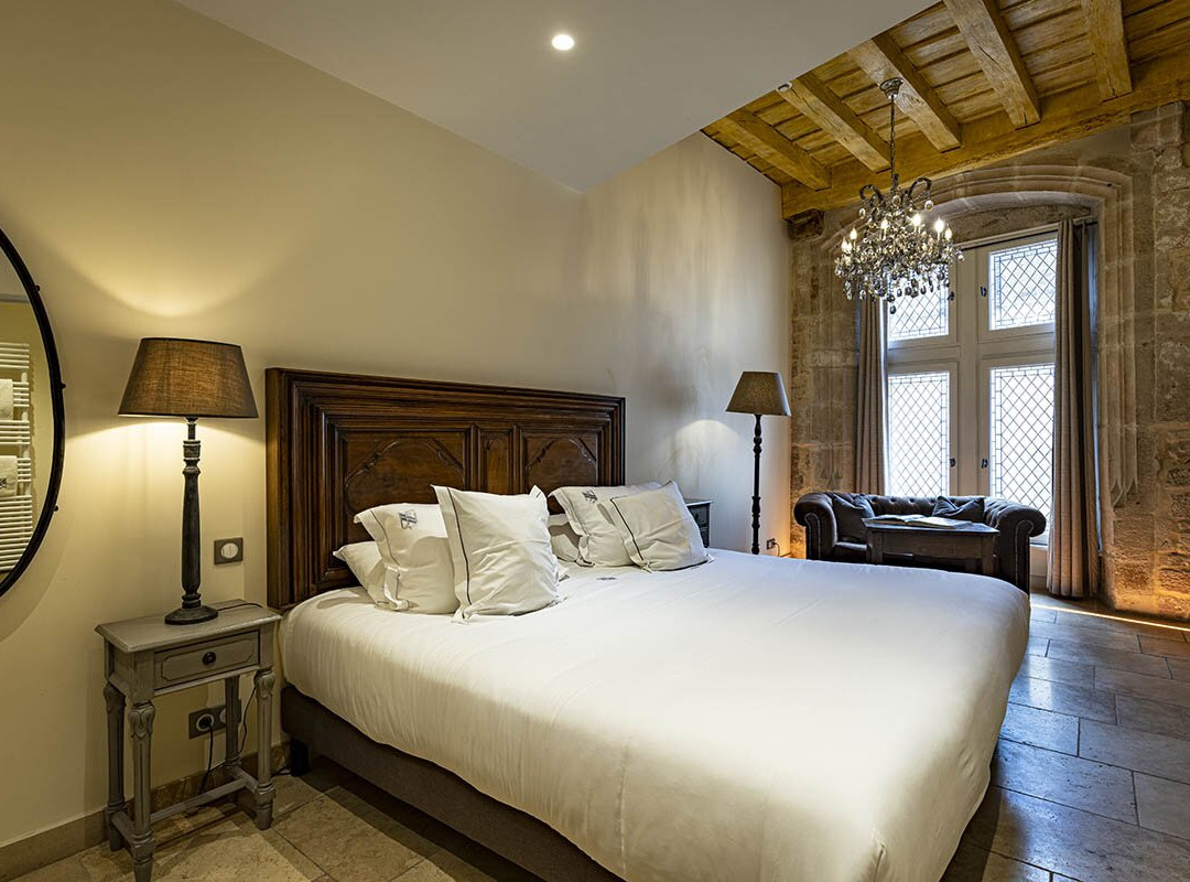 美资艾尔修道院酒店主图