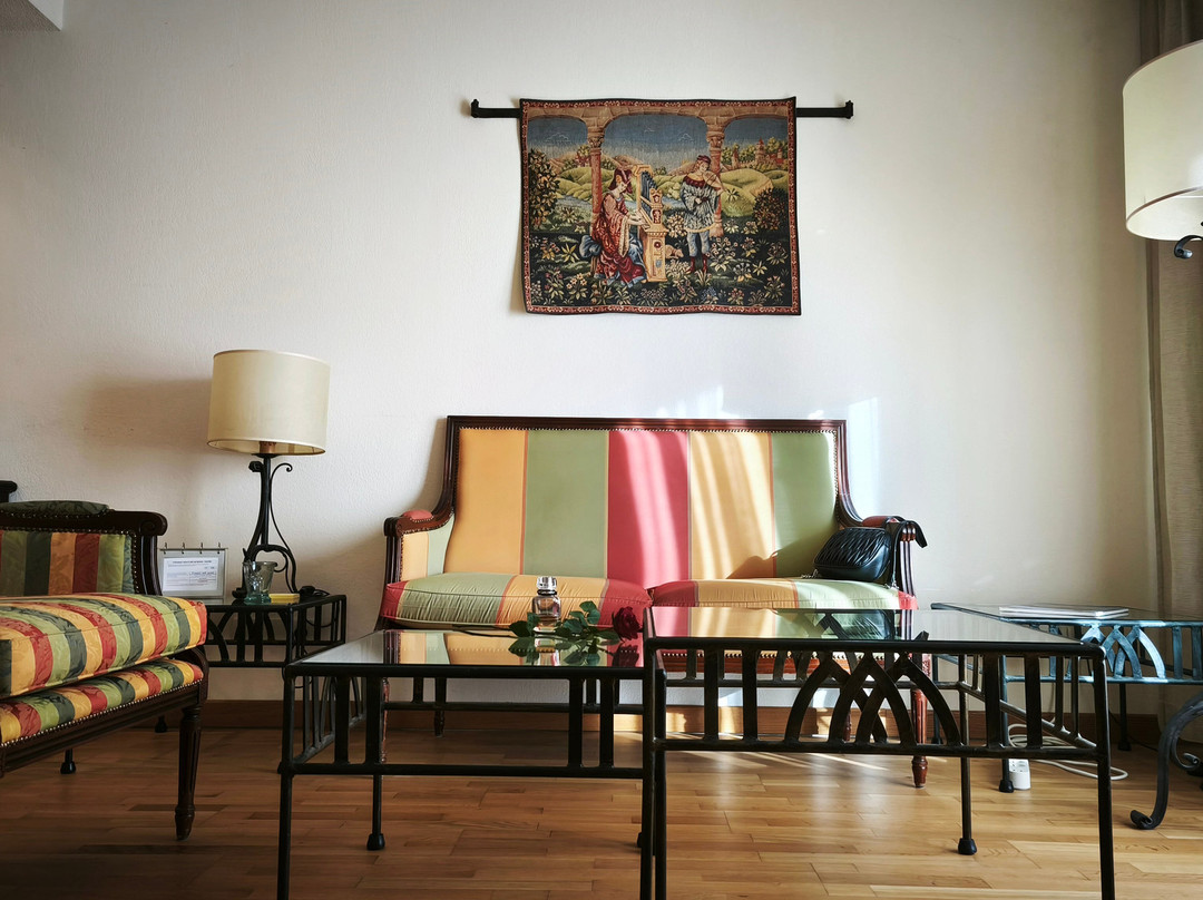 Thames Resort Hotels主图