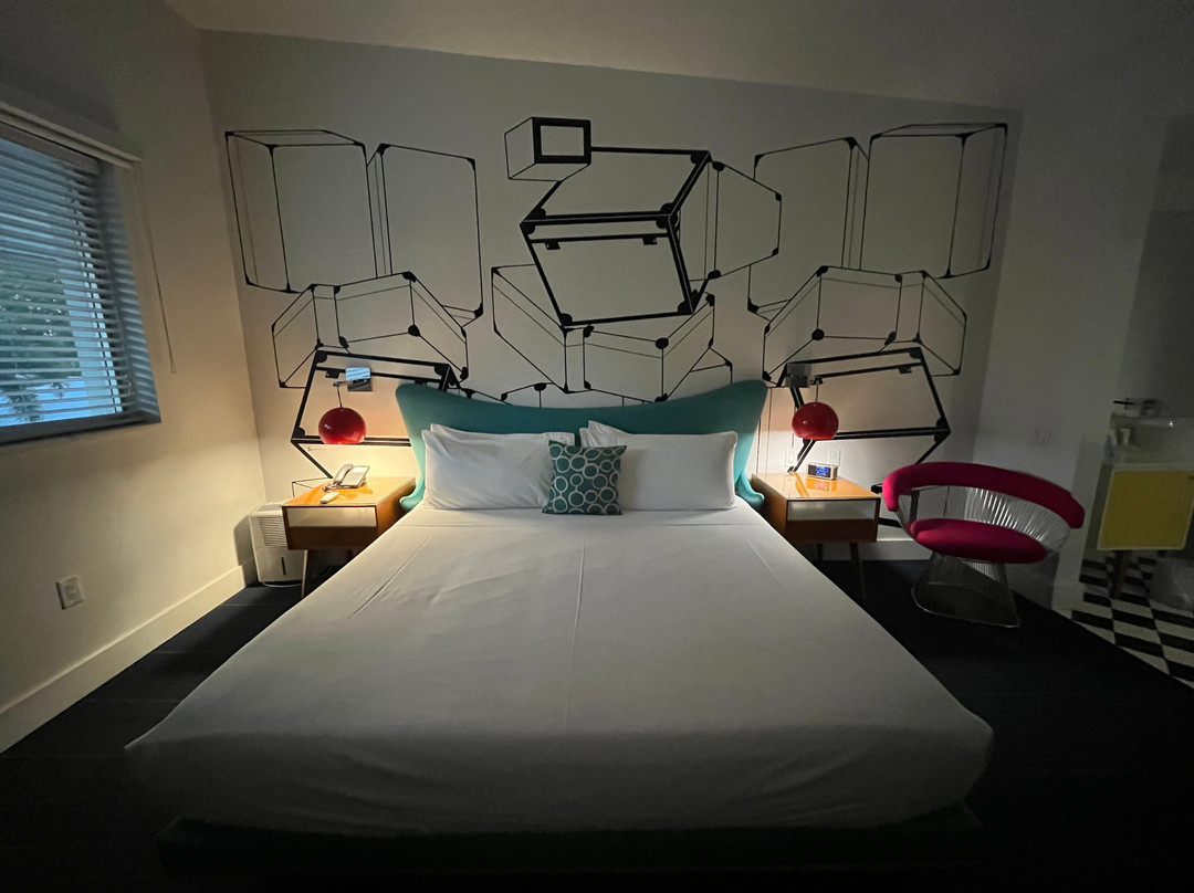 流浪者酒店主图