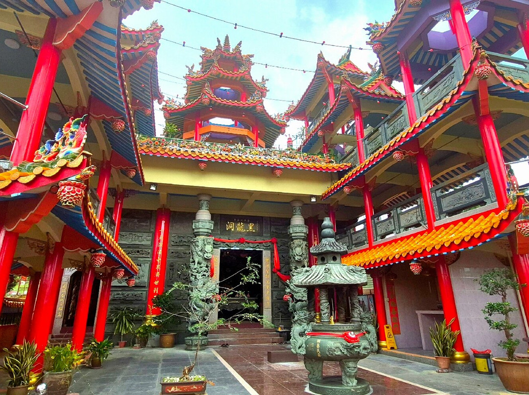 Black Dragon Cave Temple-永平必去景点