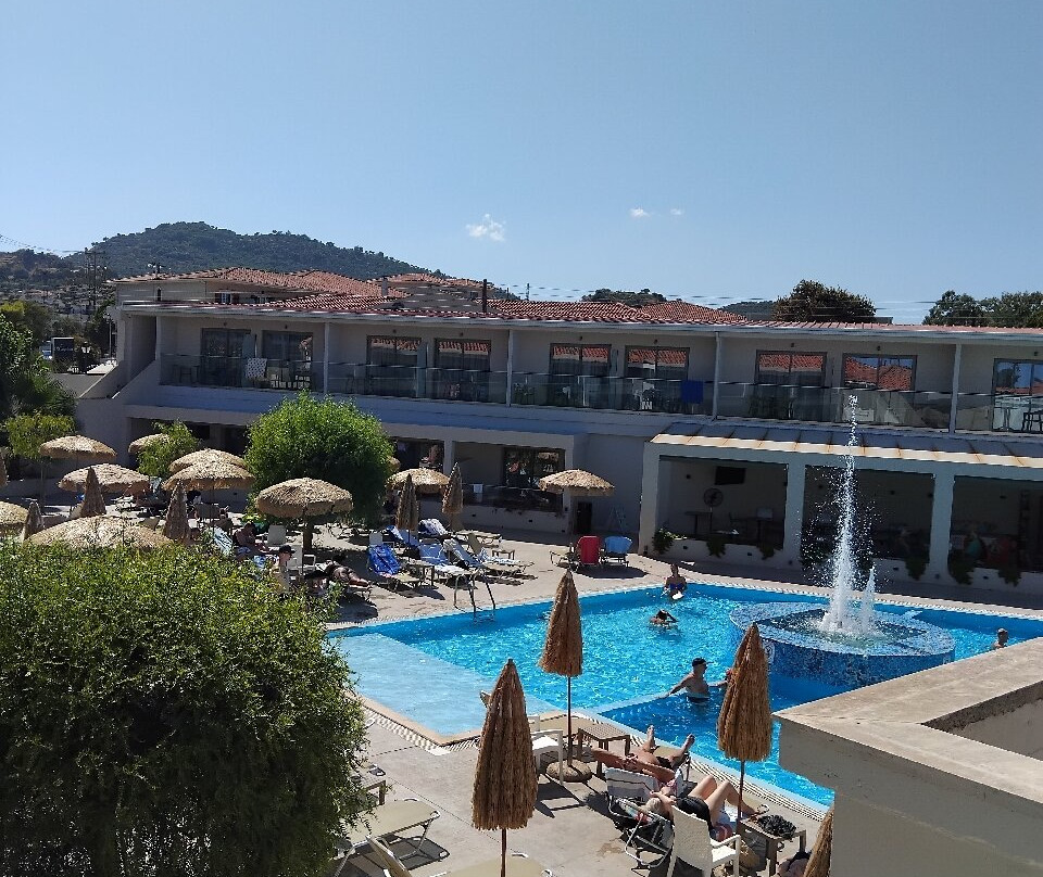 Papillon Hotel主图