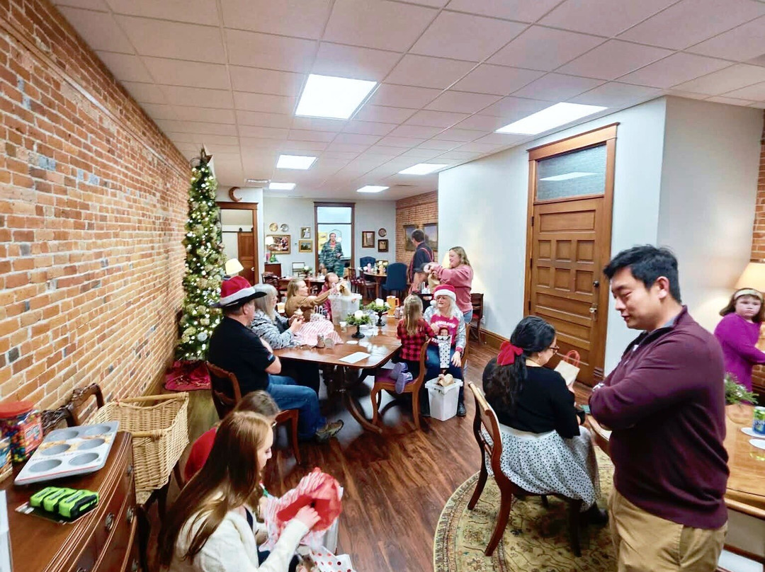 Flowers By Nature's Corner-Vinton必去景点