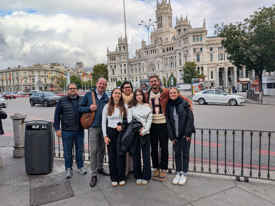 Tours By Locals-马德里必去景点