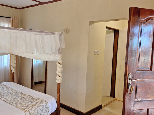 River Lumi Resort-Taveta主图