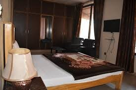 Hotel Falcon Inn主图