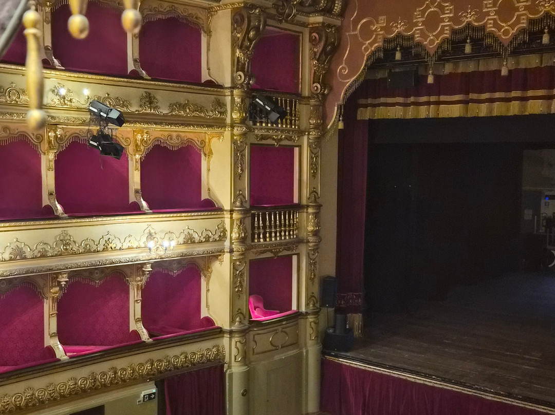 Teatro Girolamo Magnani-菲登扎必去景点