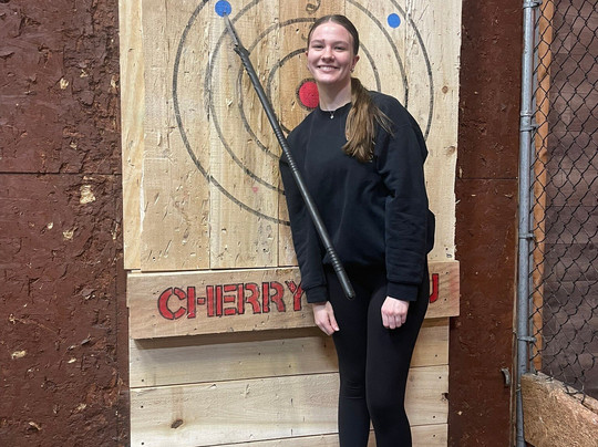 Bury The Hatchet Cherry Hill - Axe Throwing-切里希尔必去景点