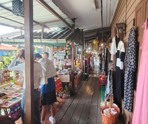 Khlong Bang Luang Floating Market-曼谷必去景点