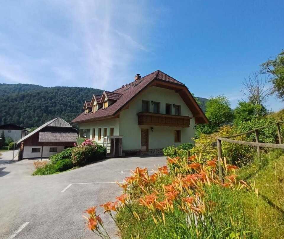 Apartmaji Hribar Pr'Ostank