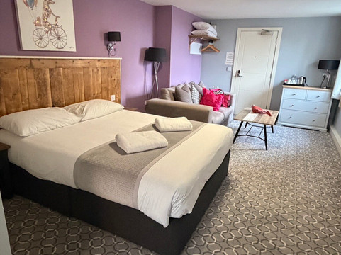 73@家庭旅馆主图