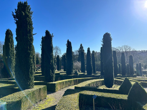 Hopton Hall Gardens-Hopton必去景点