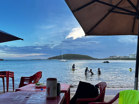 Praia Peracanga-瓜拉帕里必去景点