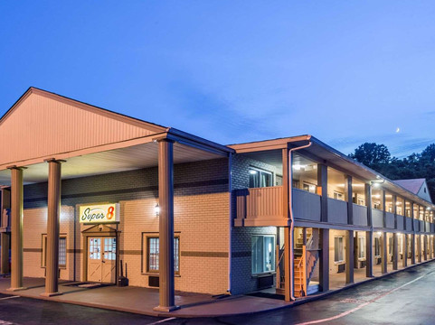 Essex酒店住宿-Super 8 by Wyndham Old Saybrook