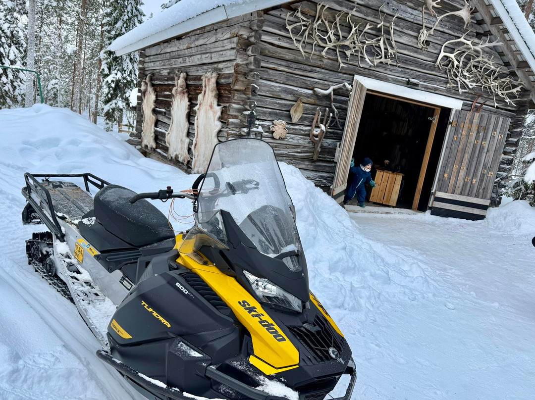 Puolukkamaan Pirtit Reindeer Lake Resort-Pello必去景点