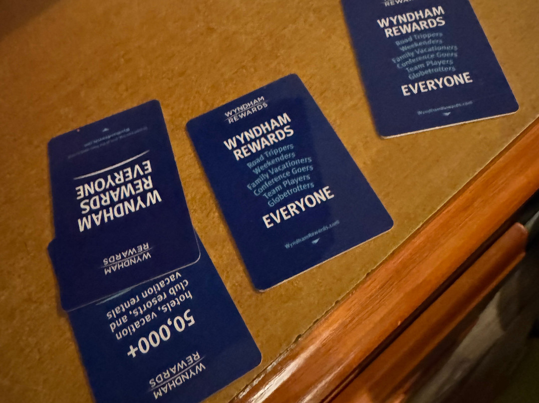 提柏道克斯戴斯套房酒店主图