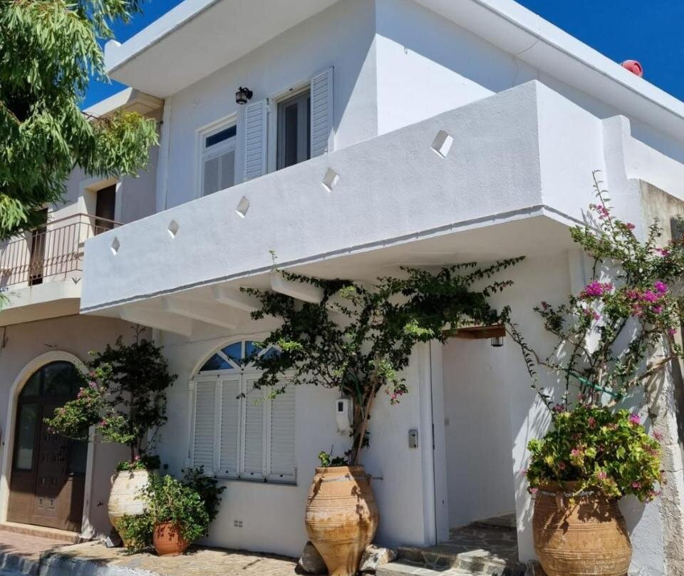 Maison de village Mona