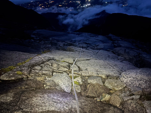 Let's Climb Mount Kinabalu-亚庇区必去景点