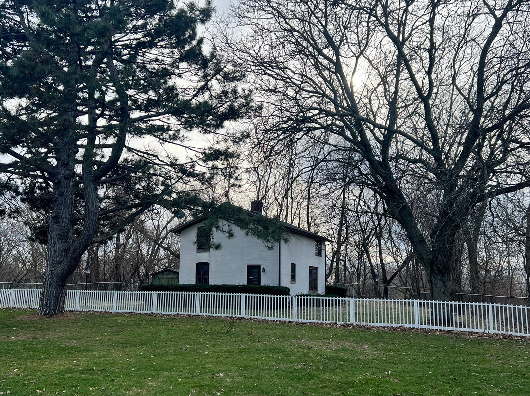 Erie Land Lighthouse-伊利必去景点