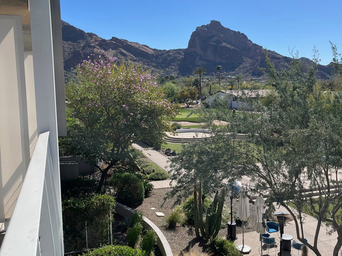 斯科茨代尔山影度假村主图