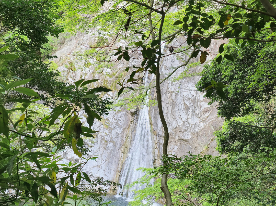 布引瀑布-神户市必去景点