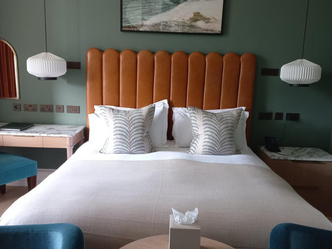 三月堂高尔夫Spa酒店主图