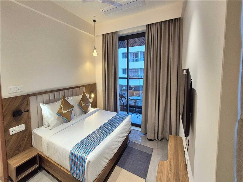 Super Hotel O Vizianagaram Near Railway Station