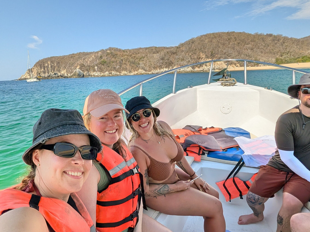 Mani Gonzalez Adventures-Crucecita必去景点