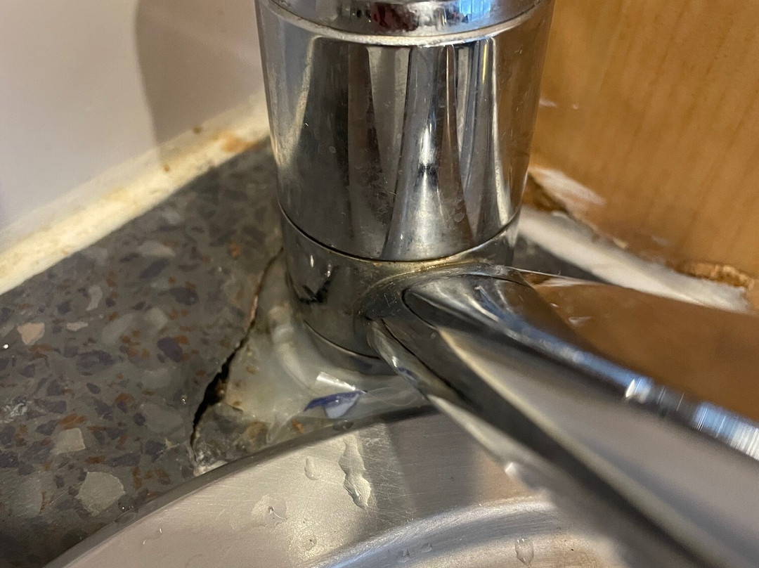 艾勒斯利国际汽车贝斯特韦斯特酒店主图