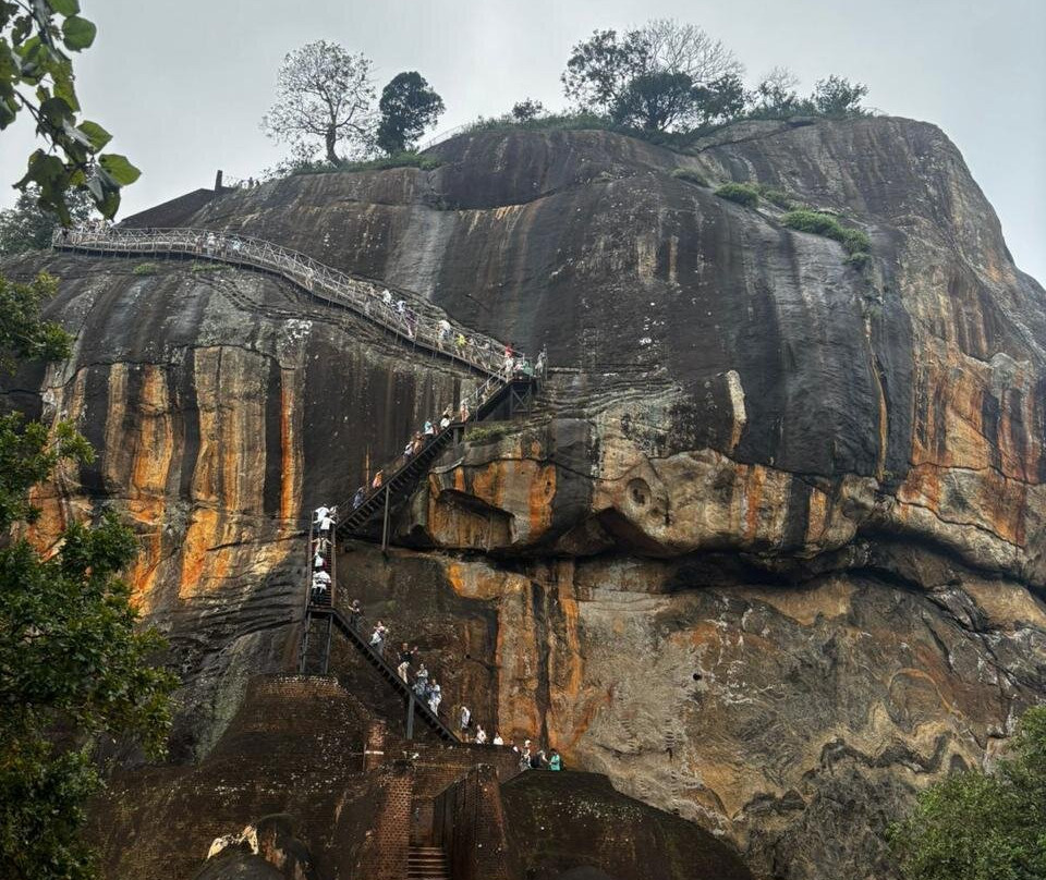 Ceylon Footprints-Padukka必去景点