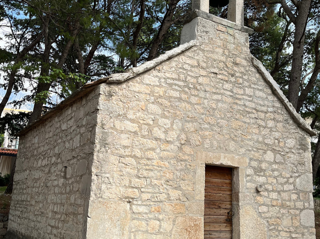 Church of St. Lawrence-巴什卡沃达必去景点