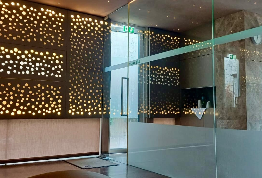 皮尔特尼尔度假酒店主图