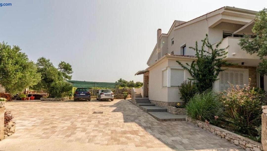 Apartmani Marina