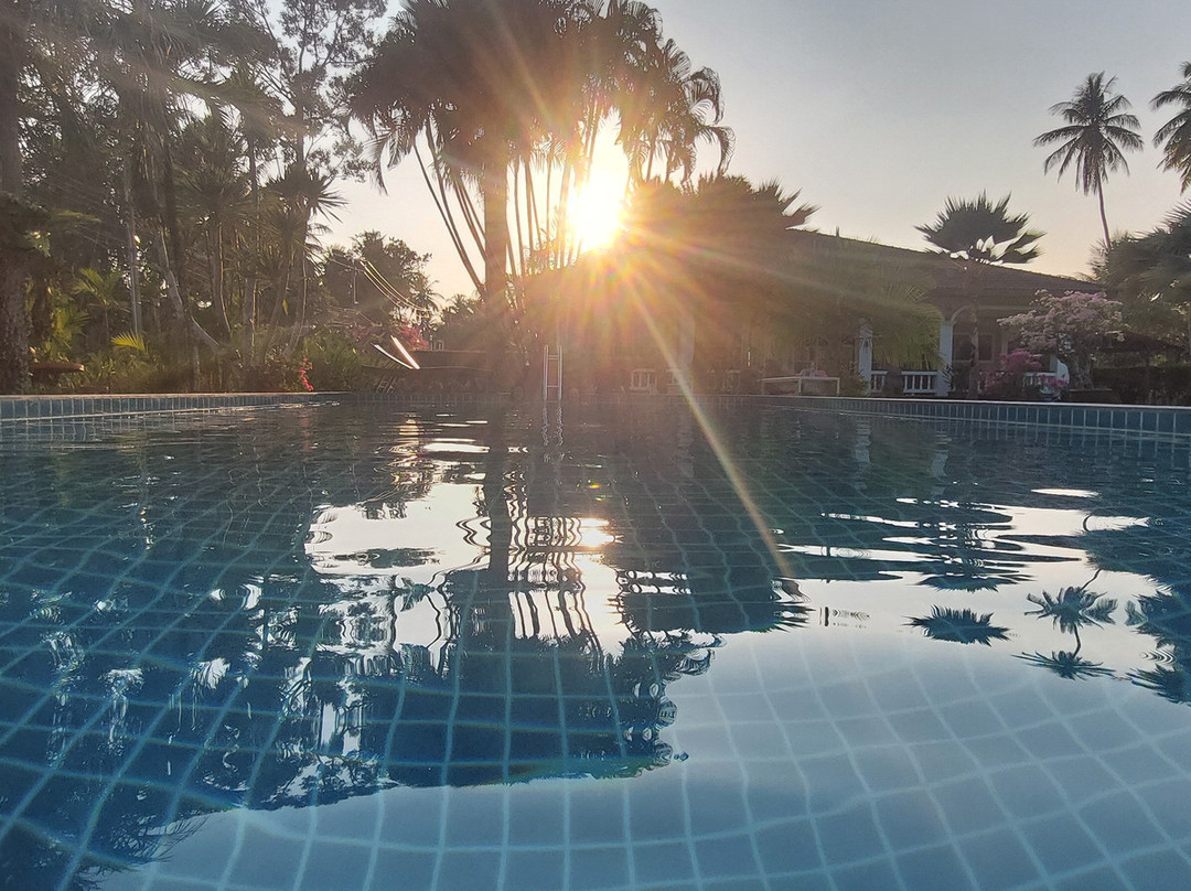 棕榈花园酒店主图