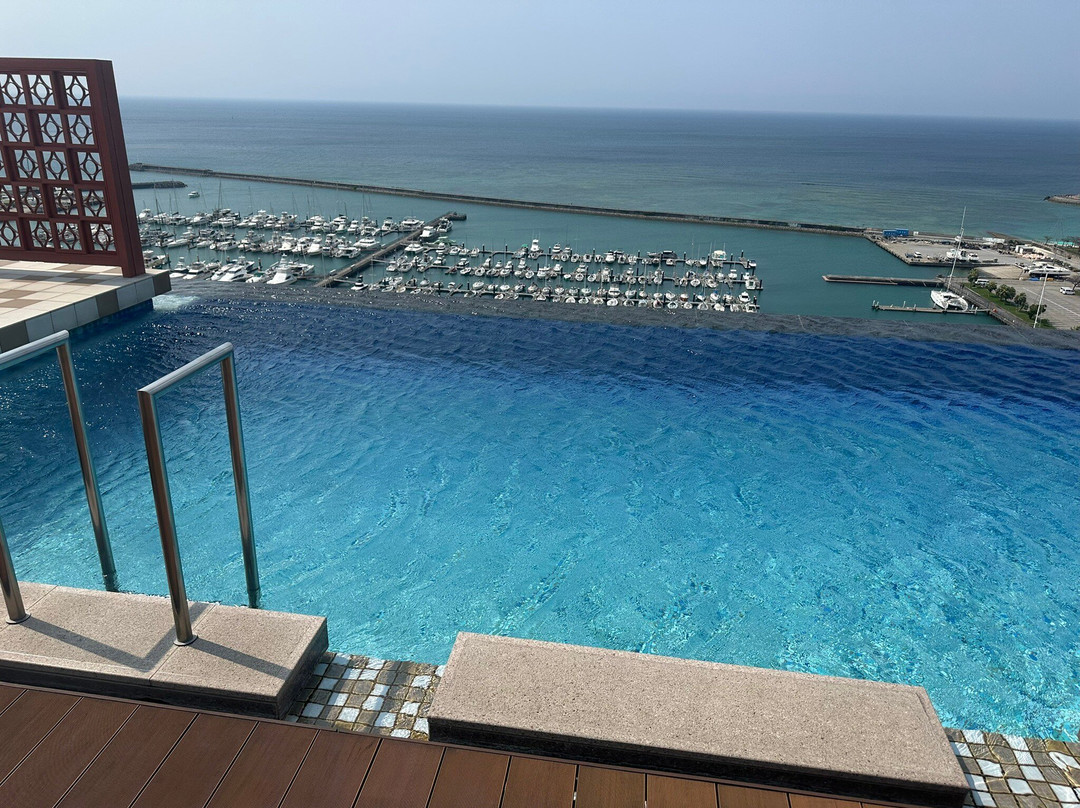 冲绳王子宜野湾海景大酒店主图