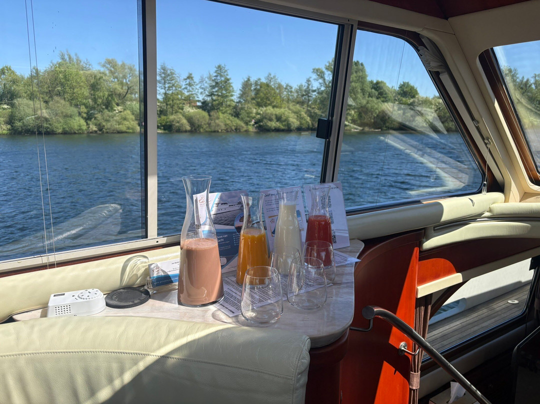 Private Yacht Charter