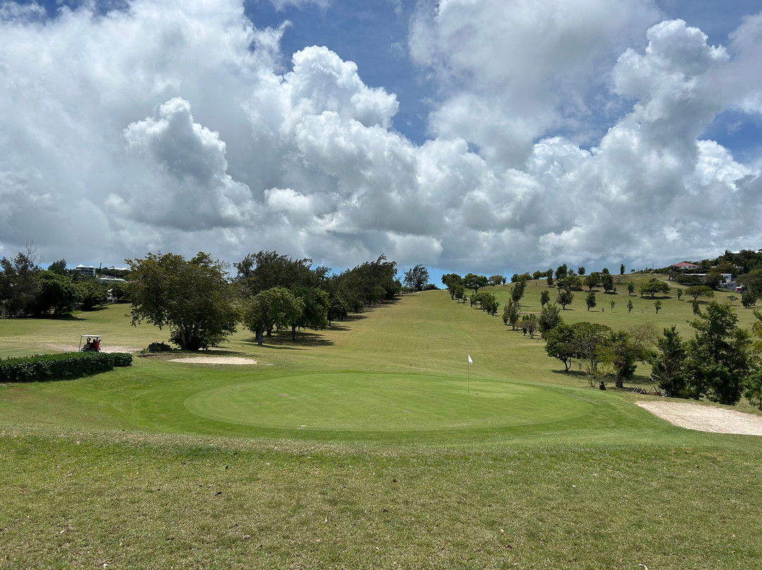 Cedar Valley Golf Club-圣 约翰必去景点
