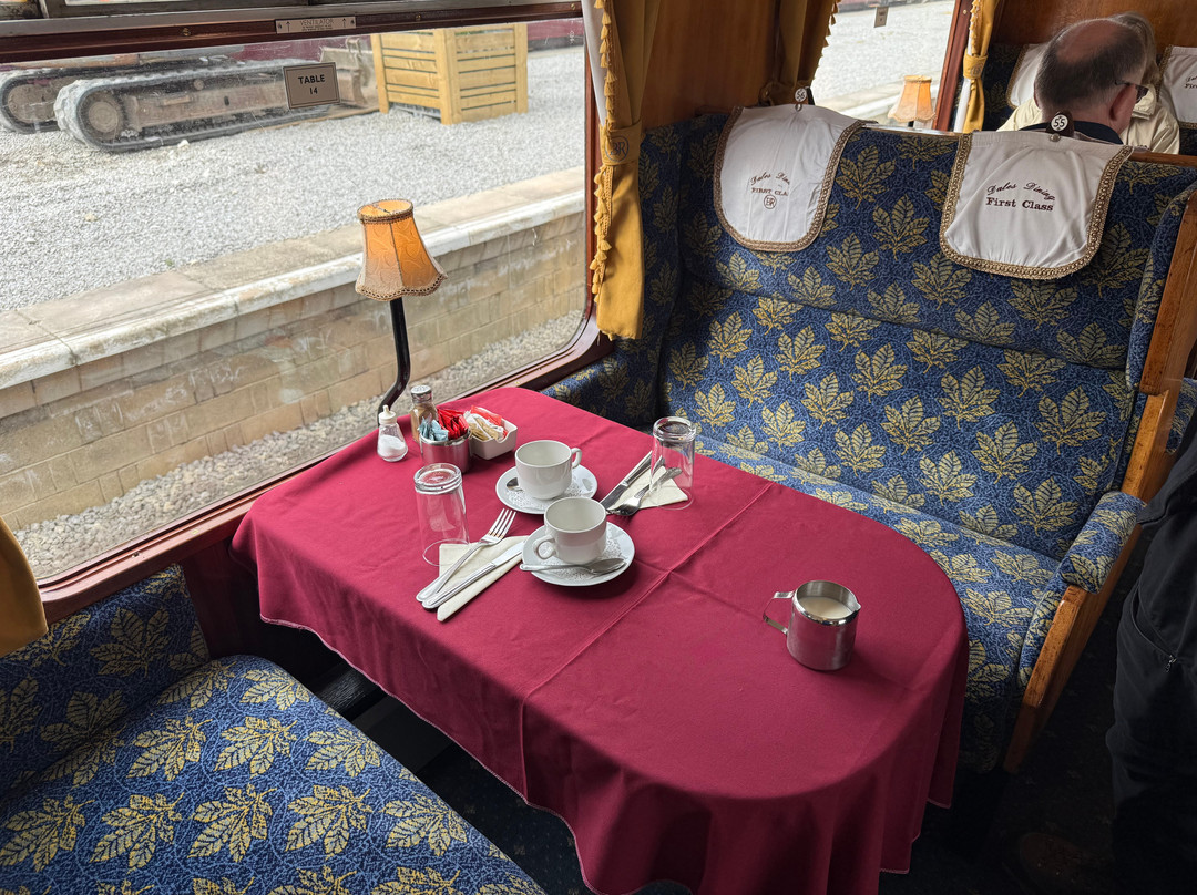 Embsay & Bolton Abbey Steam Railway-Bolton Abbey必去景点