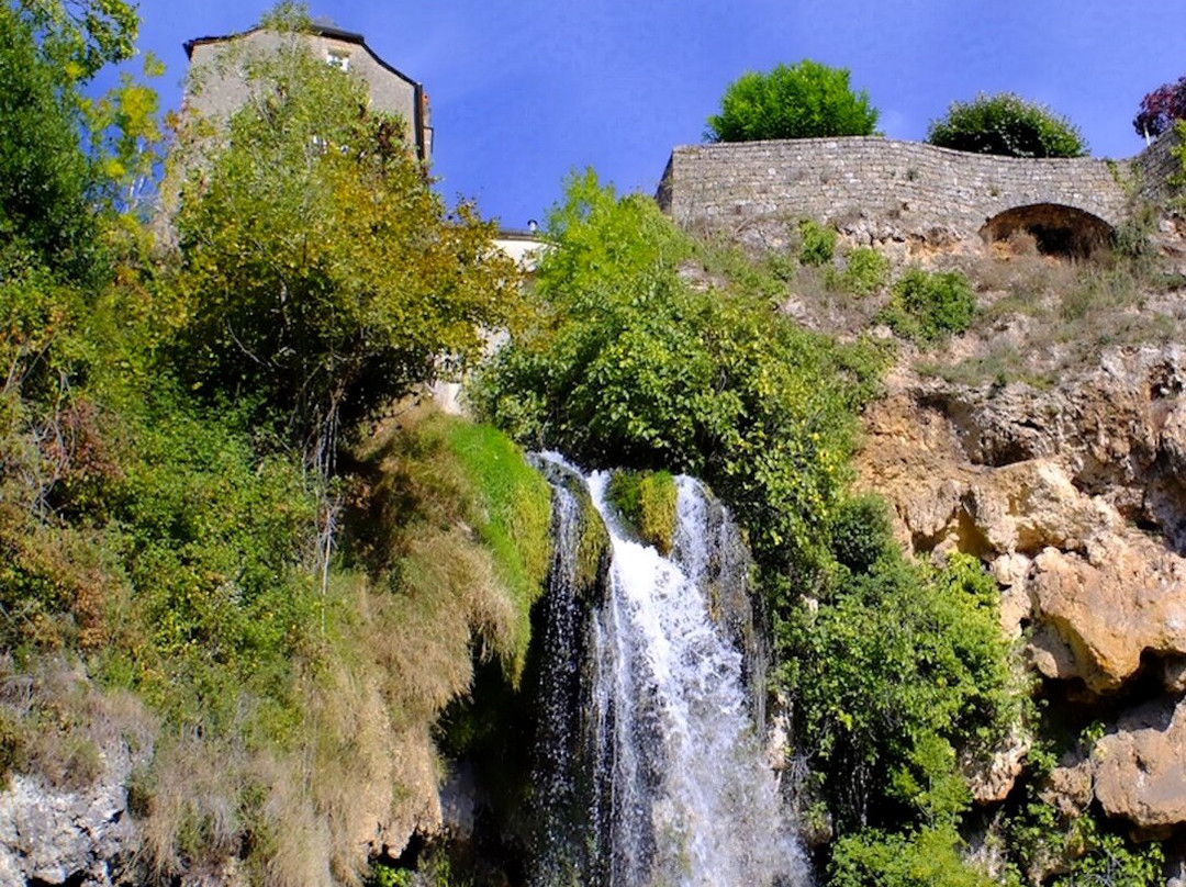 Cascade de Salles-la-Source-Salles-la-Source必去景点