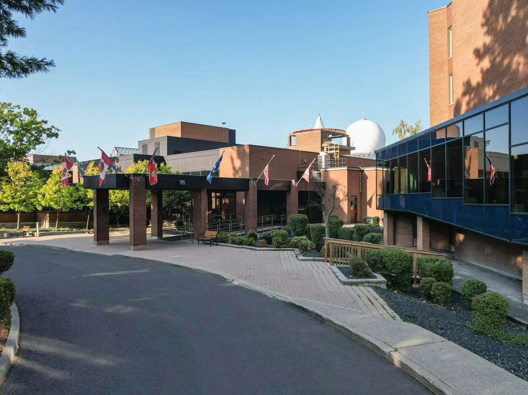 Dev Hotel And Conference Centre