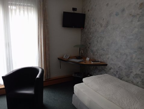 埃塞尔餐厅酒店-旅行者