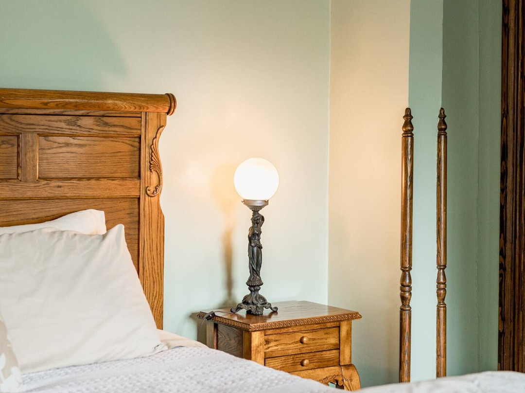The Carriage House Inn Bed and Breakfast主图