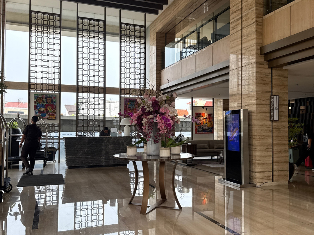 格拉姆酒店-由安巴鲁克莫管理-原大安巴鲁克莫日惹主图