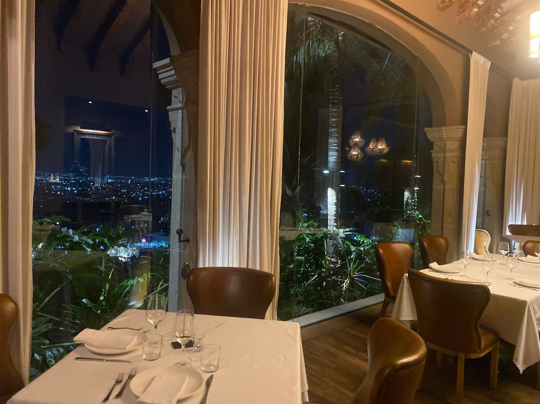 Hotel Grand María