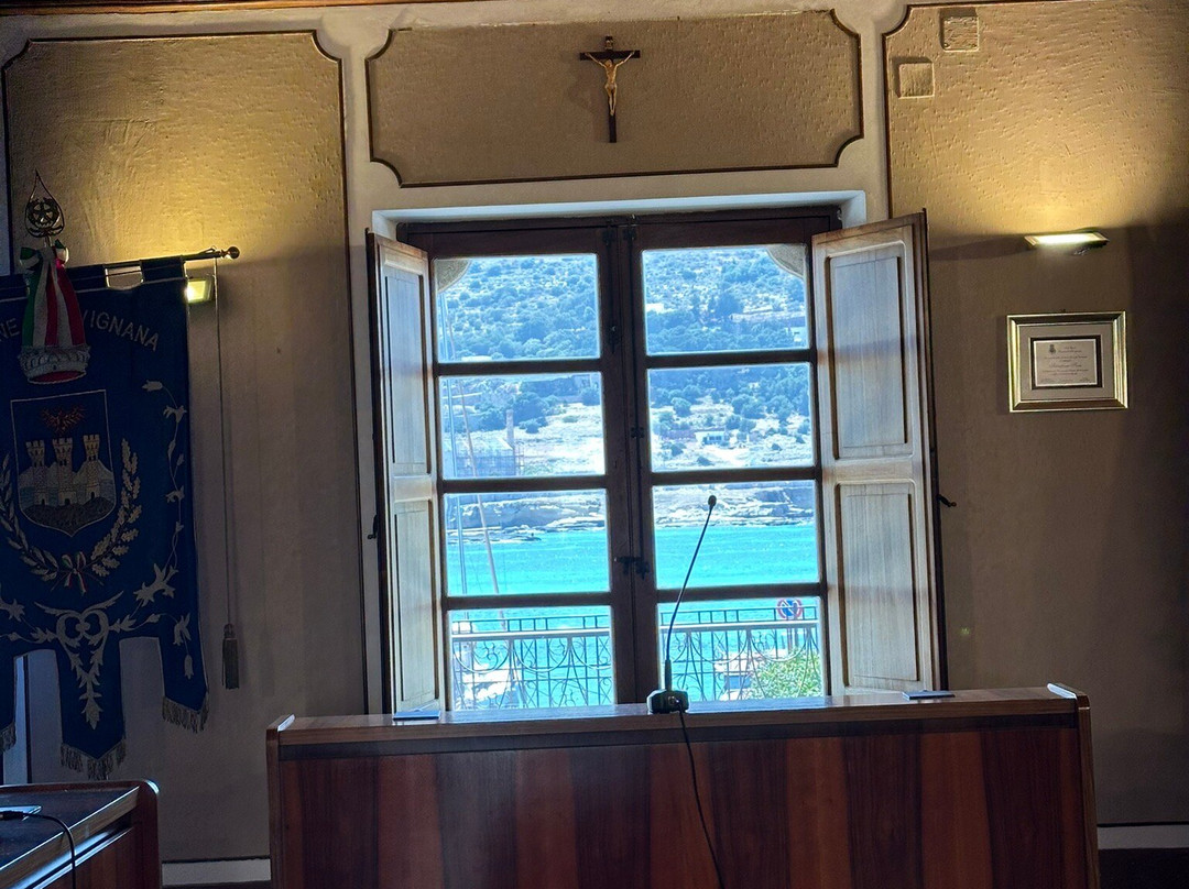 Palazzo Florio-法维格纳纳必去景点
